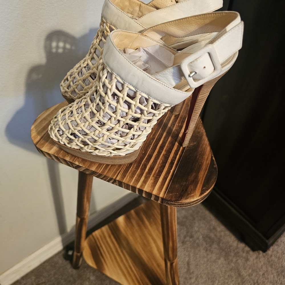 Vintage Louboutins Slingback Mules in Cream - Picture 2 of 10